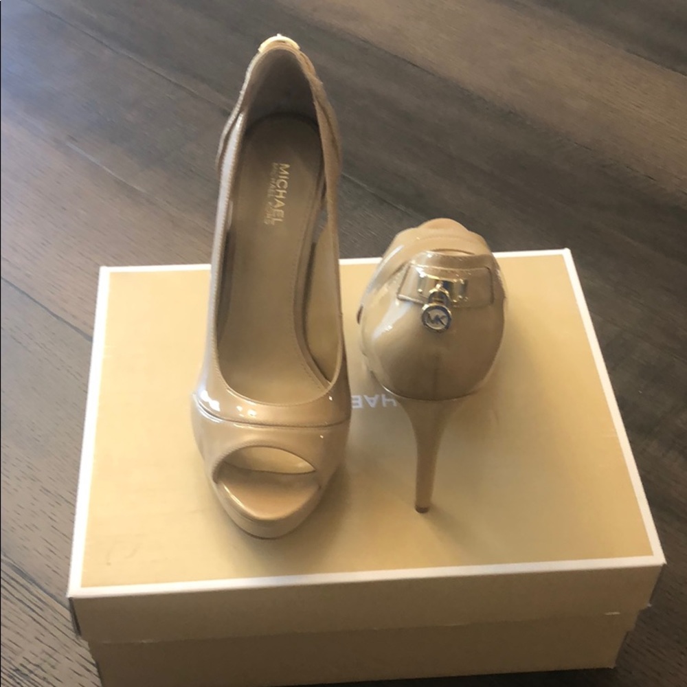 Michael Kors Nude Heel